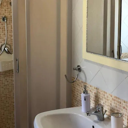 Rosso Arcobaleno Appartement *